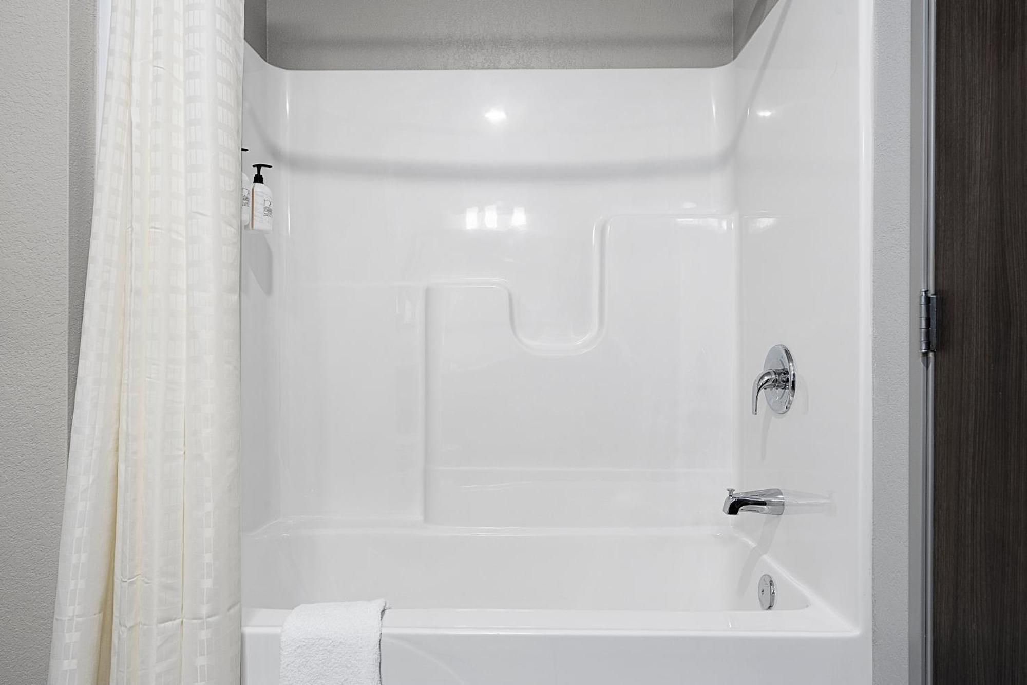 Hotel Riverstone By Cobblestone - Chippewa Falls
