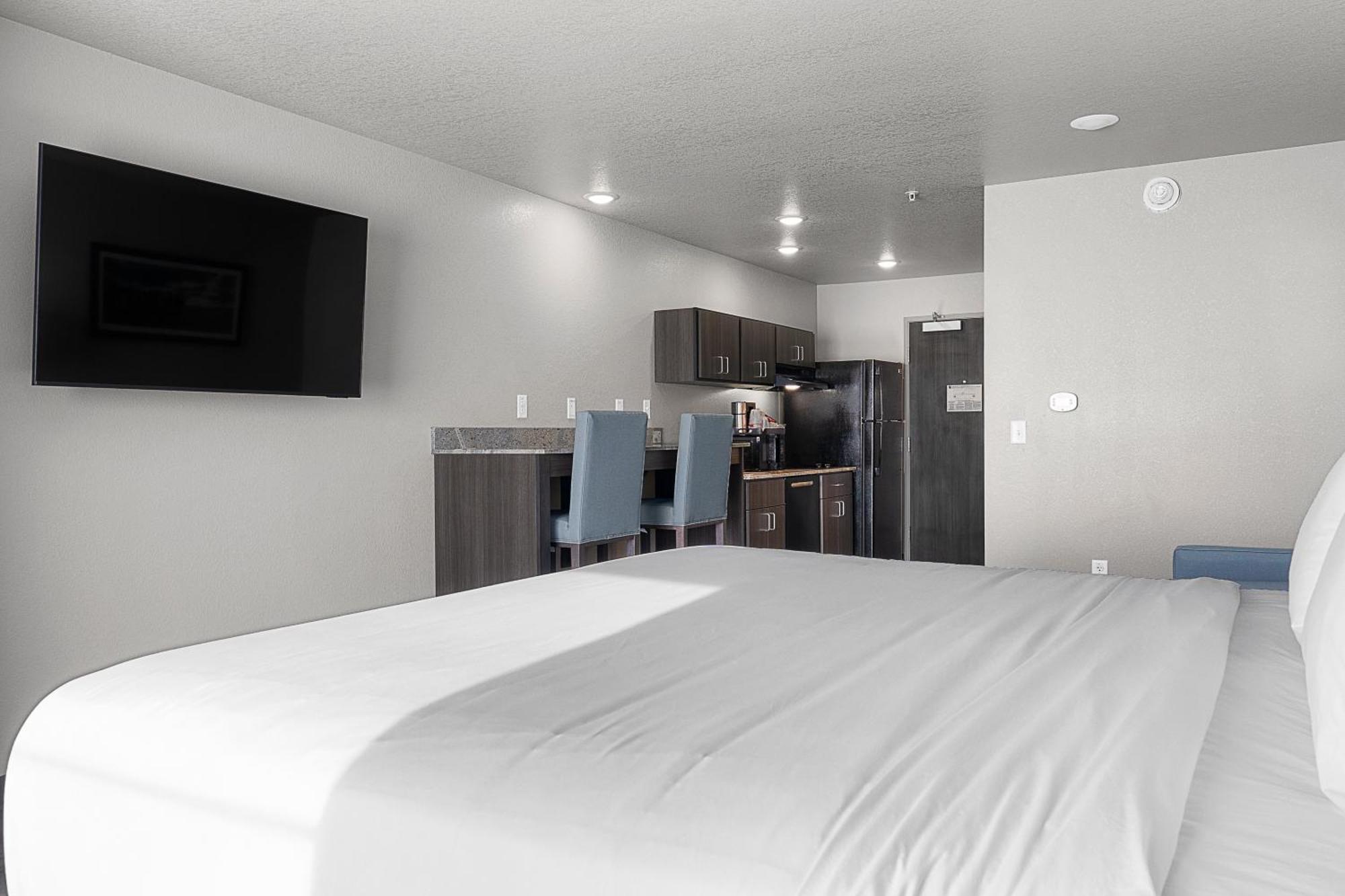 Hotel Riverstone By Cobblestone - 3*